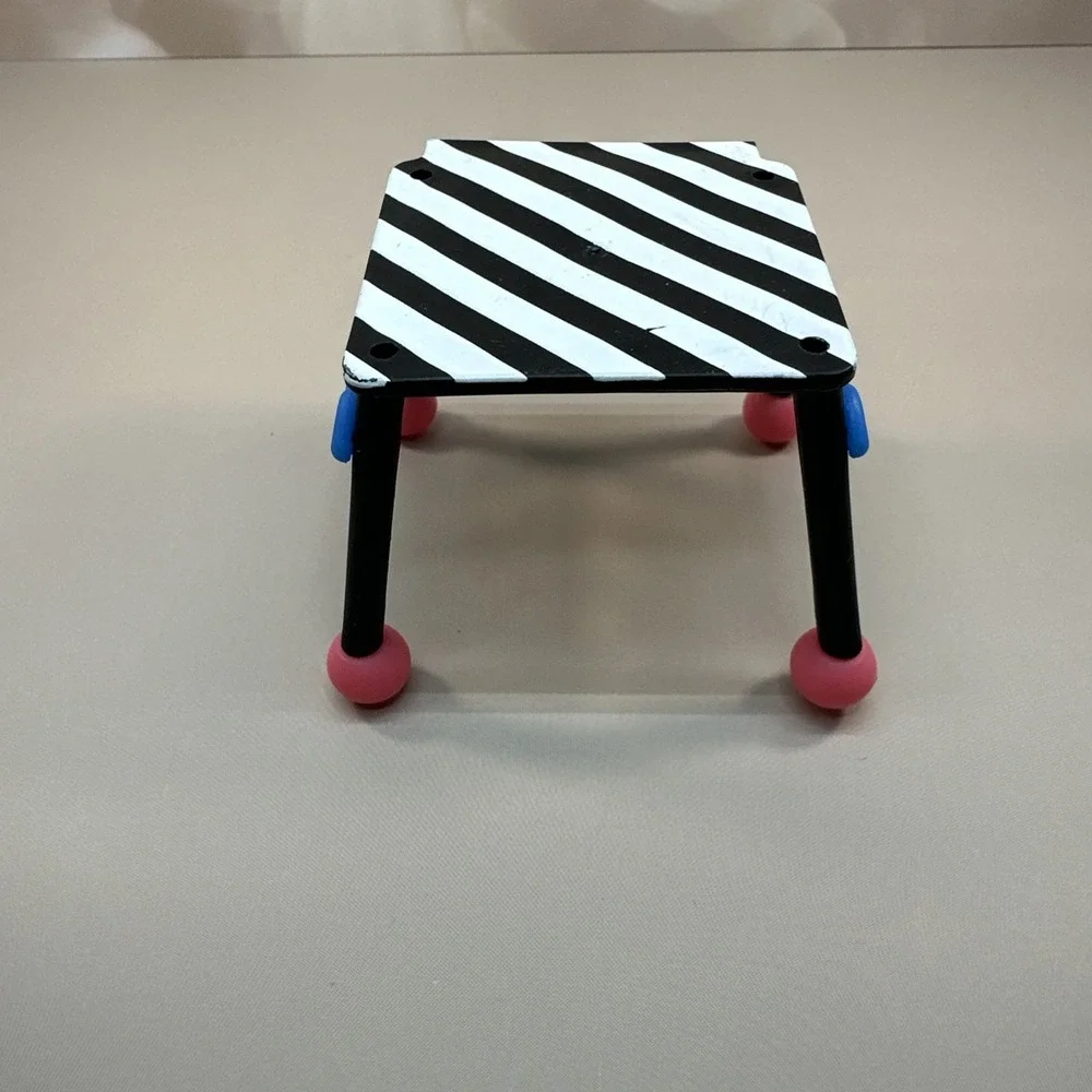 L.O.L. Surprise! replacement furniture